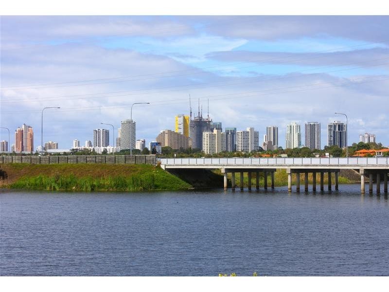 166 Port Jackson Boulevard, Clear Island Waters QLD 4226