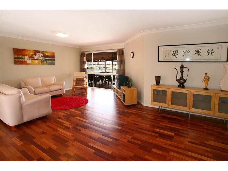 166 Port Jackson Boulevard, Clear Island Waters QLD 4226