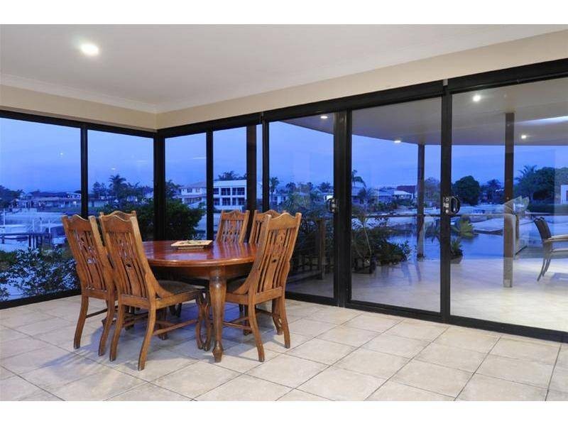 16 Bahia Court, Broadbeach Waters QLD 4218