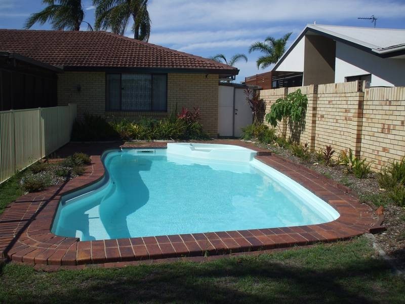 15 Delungra, Broadbeach Waters QLD 4218