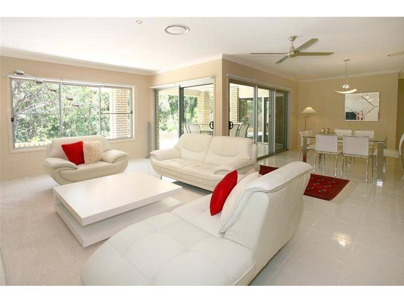 61 Wyangan Valley Way, Mudgeeraba QLD 4213