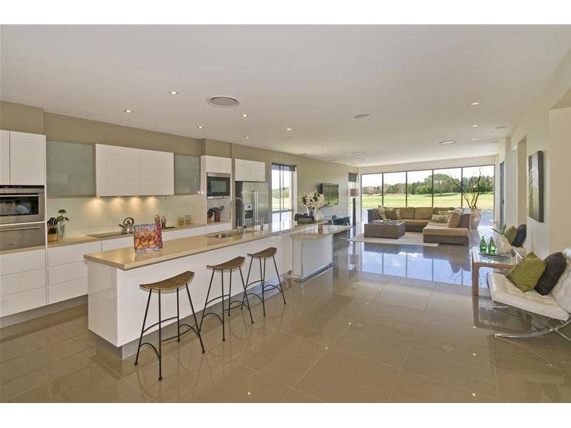 22 Nicklaus Court, Merrimac QLD 4226