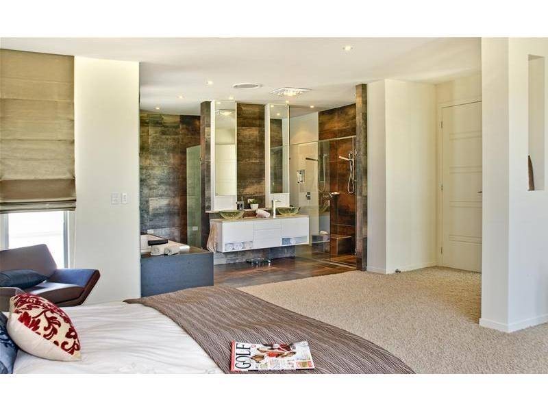 22 Nicklaus Court, Merrimac QLD 4226