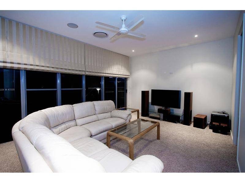 22 Nicklaus Court, Merrimac QLD 4226