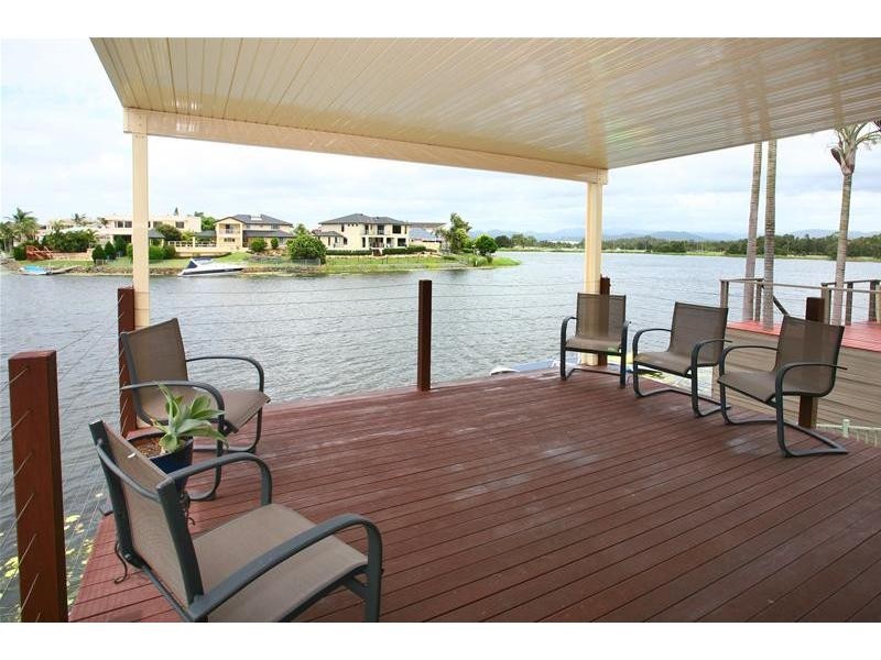 26 Santabelle Crescent, Clear Island Waters QLD 4226