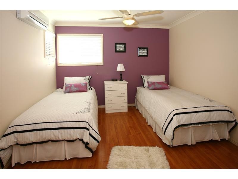 36 Lancelin Drive, Mermaid Waters QLD 4218