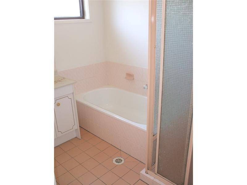 10 Tivoli Court, Carrara QLD 4211