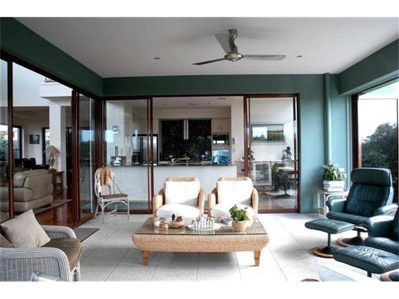 813 Legend Trail, Robina QLD 4226