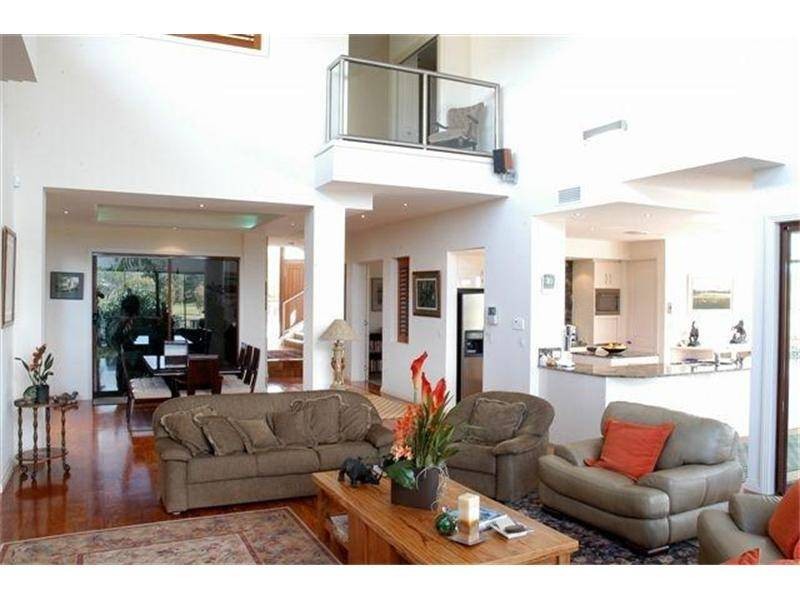 813 Legend Trail, Robina QLD 4226