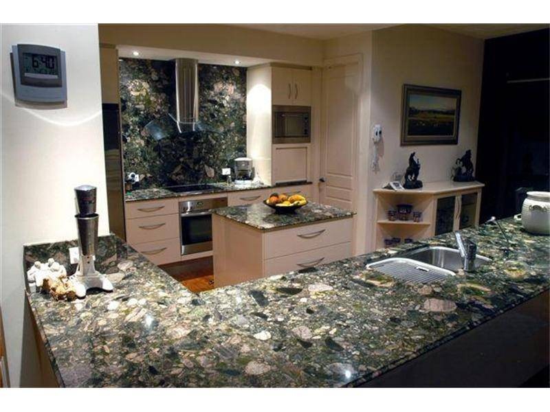 813 Legend Trail, Robina QLD 4226