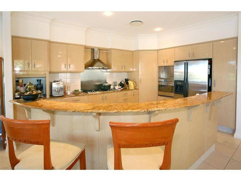 38 Montevideo Drive, Clear Island Waters QLD 4226