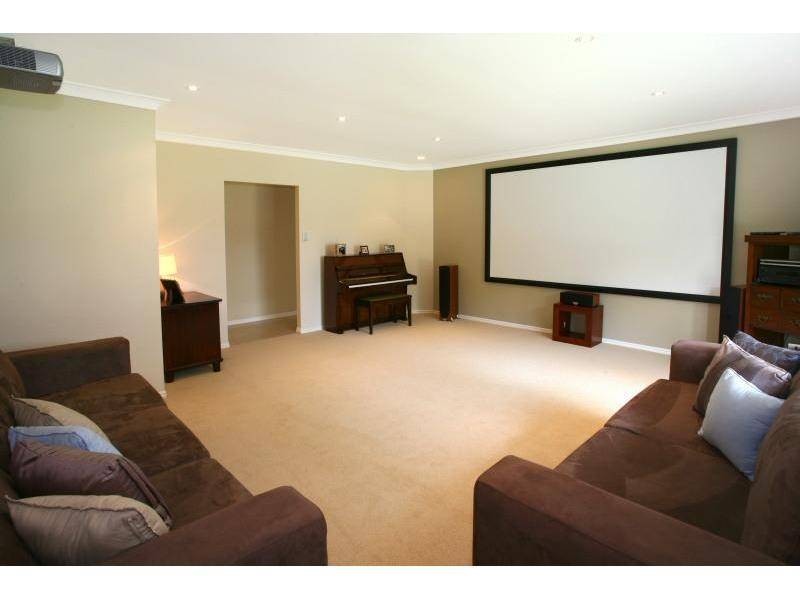 29 Brighton Crescent, Robina QLD 4226