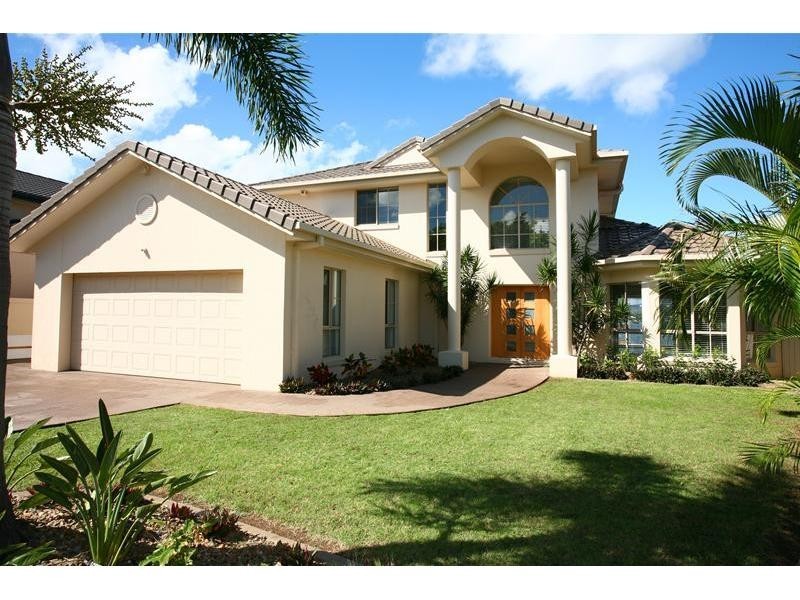 122 Port Jackson Boulevard, Clear Island Waters QLD 4226