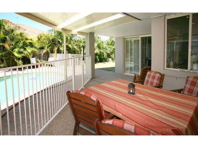 14 Imperia Crescent, Varsity Lakes QLD 4227