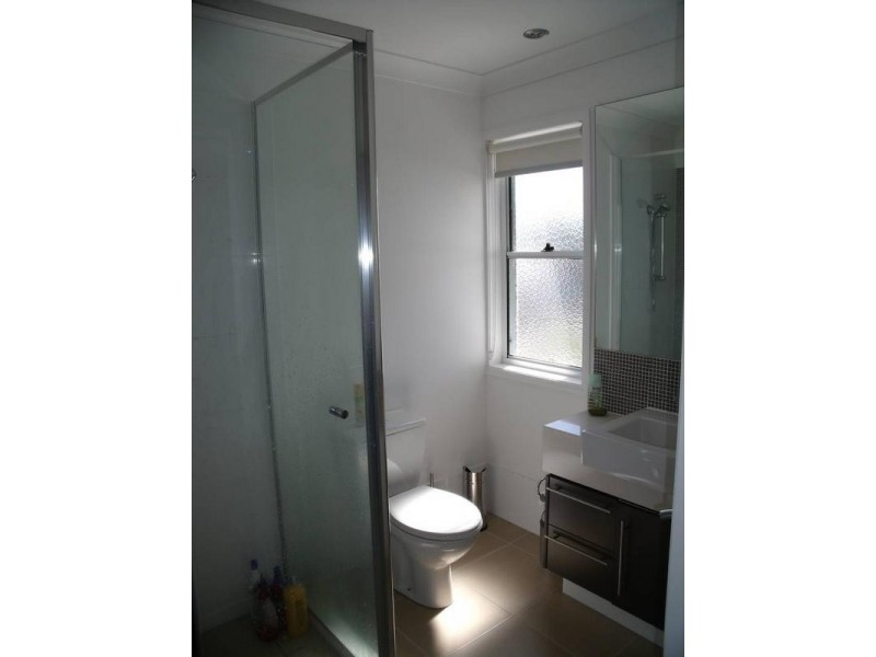 24 Lillie street, Burleigh Waters QLD 4220