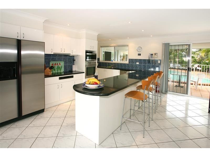 13 Conifer Crescent, Broadbeach Waters QLD 4218