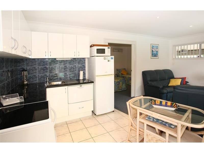 13 Conifer Crescent, Broadbeach Waters QLD 4218