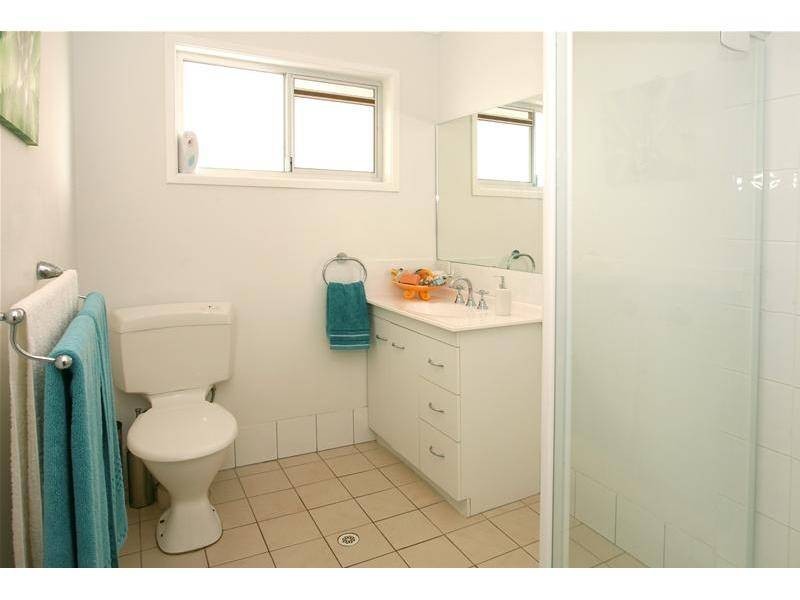 11 Merrimac Boulevard, Broadbeach Waters QLD 4218