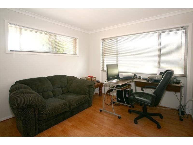 11 Merrimac Boulevard, Broadbeach Waters QLD 4218