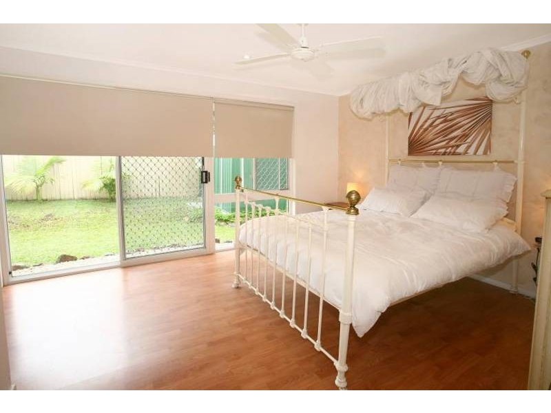 4 Carnoustie Court, Robina QLD 4226