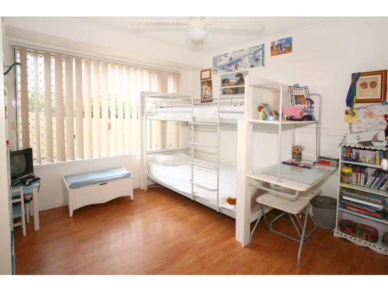 4 Carnoustie Court, Robina QLD 4226
