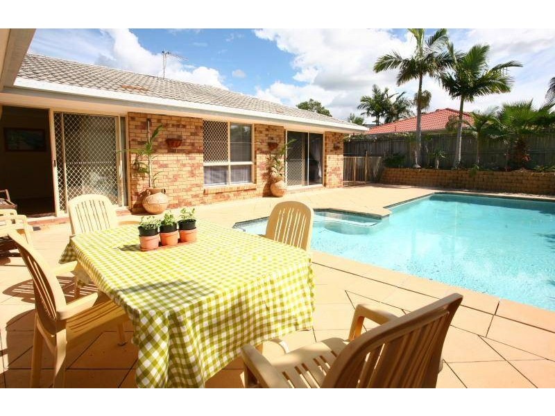 339 Ron Penhaligon Way, Robina QLD 4226