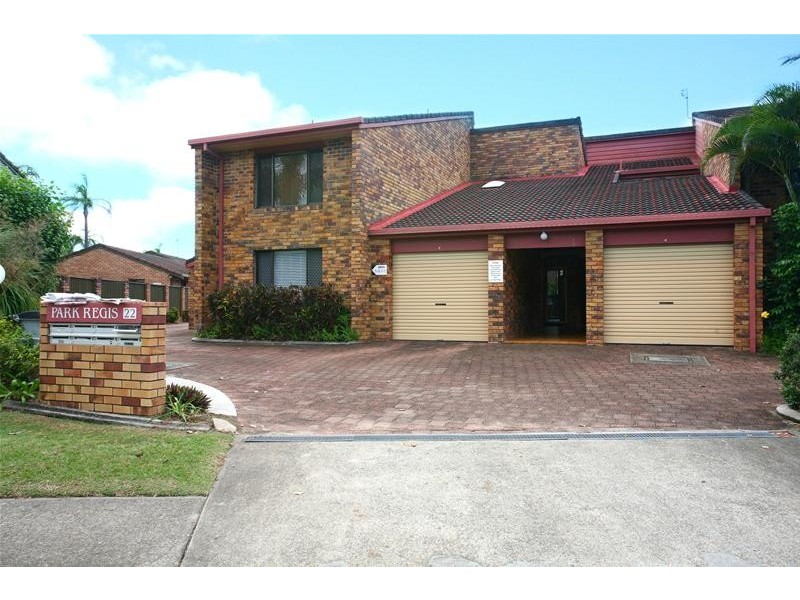 1/22 Dunlop Circuit, Mermaid Waters QLD 4218