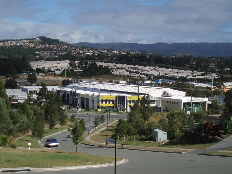 2 Tralee Court, Carrara QLD 4211