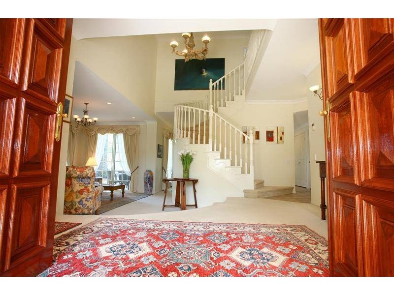 58 Bollar Circuit, Clear Island Waters QLD 4226