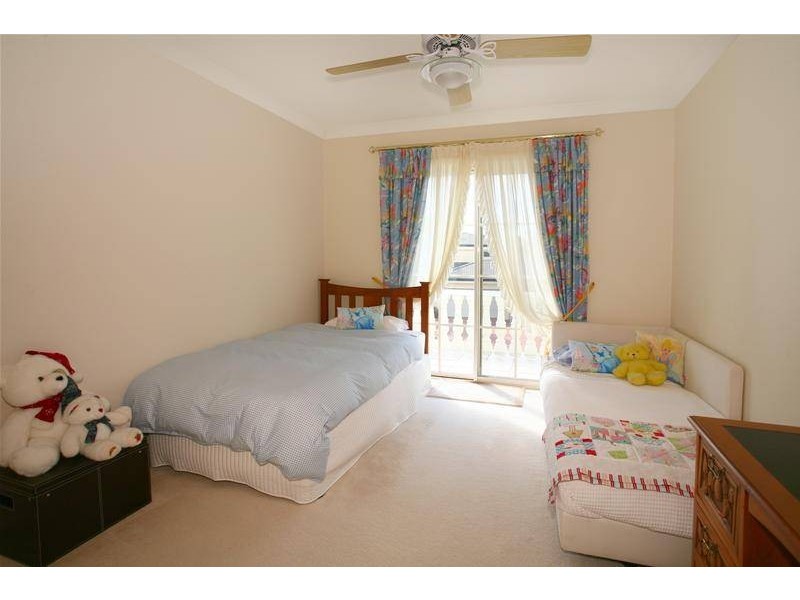 58 Bollar Circuit, Clear Island Waters QLD 4226