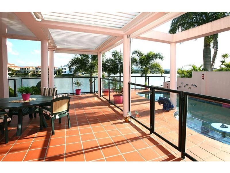 42A Montevideo Drive, Clear Island Waters QLD 4226