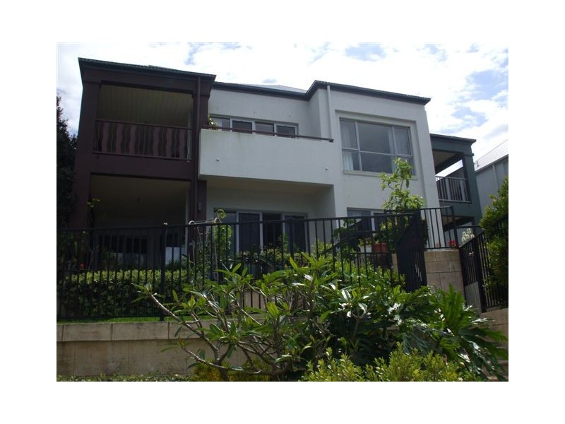 3062 Quay Drive, Carrara QLD 4211