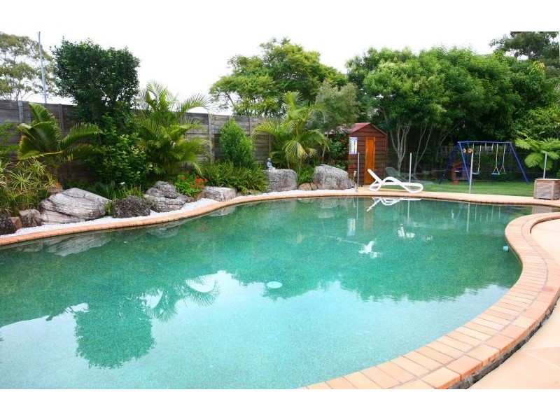 3 Tirau Place, Broadbeach Waters QLD 4218