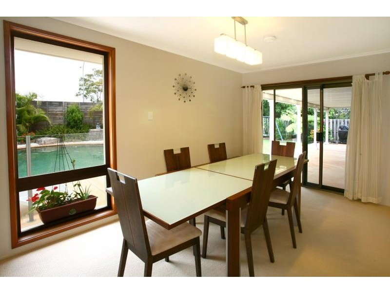 3 Tirau Place, Broadbeach Waters QLD 4218