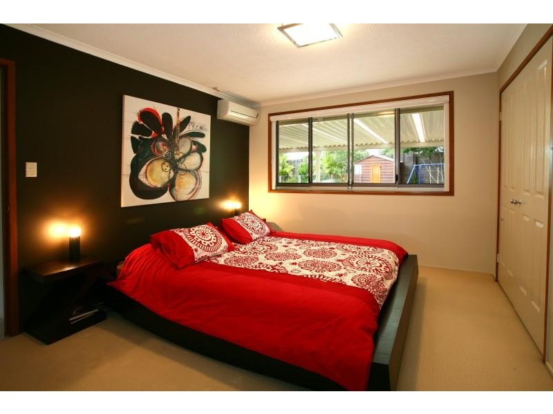 3 Tirau Place, Broadbeach Waters QLD 4218