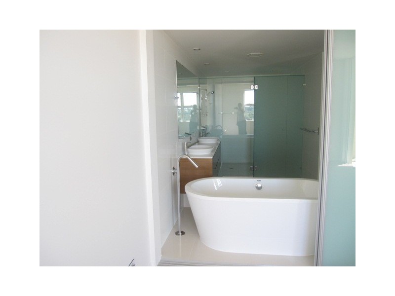 3093/3029 The Boulevard, Carrara QLD 4211