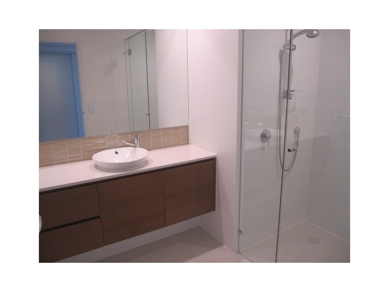 3093/3029 The Boulevard, Carrara QLD 4211