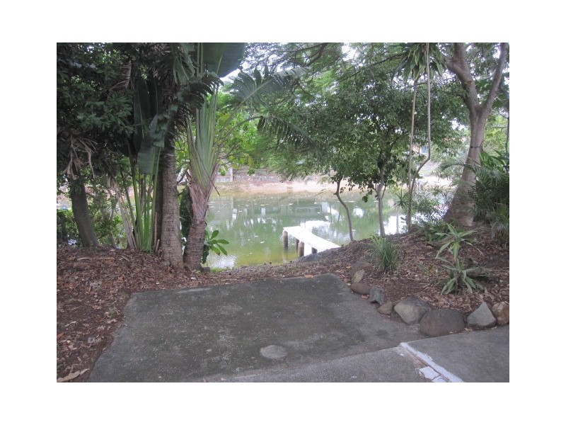 98 RIO VISTA BVD, Broadbeach Waters QLD 4218