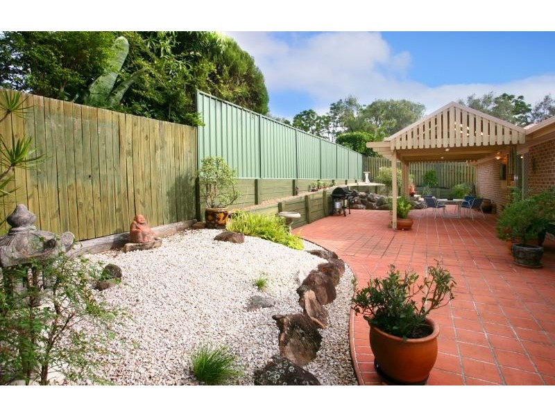 8 Prahran Court, Robina QLD 4226