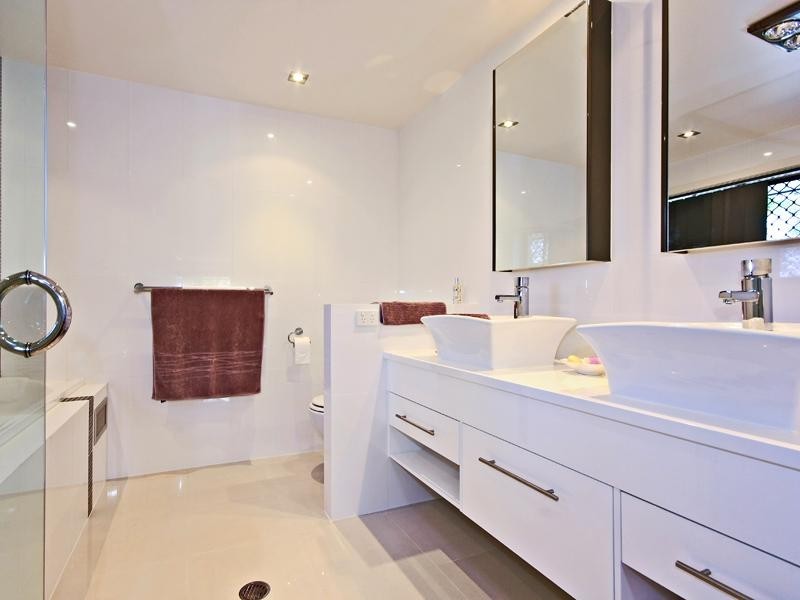 34 Walker Drive, Worongary QLD 4213