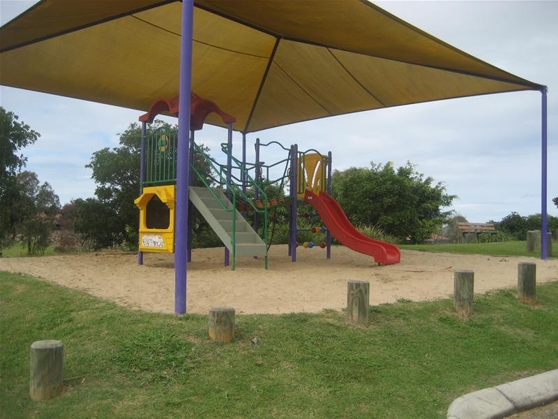 2 Entry Drive, Merrimac QLD 4226