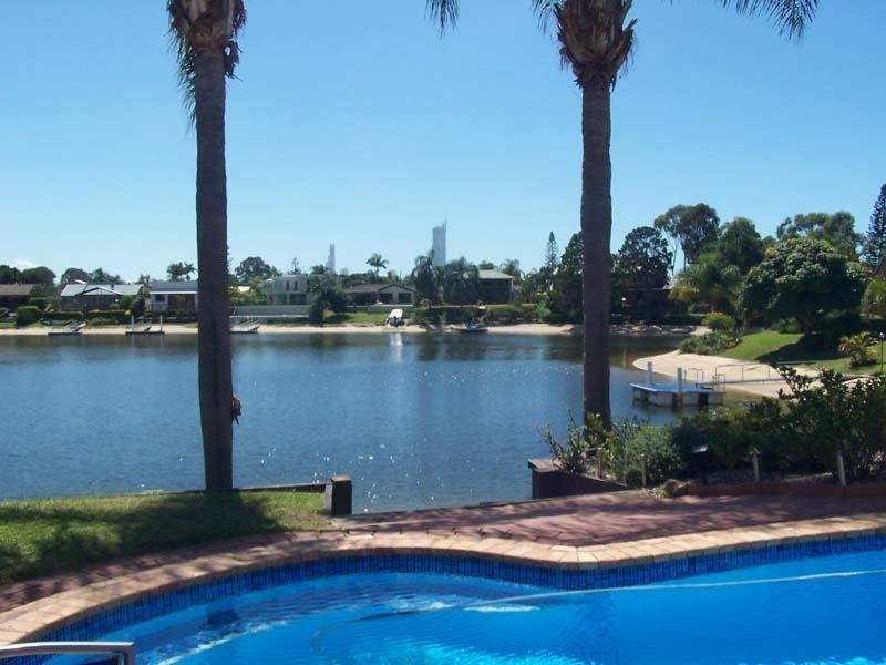 Broadbeach Waters QLD 4218