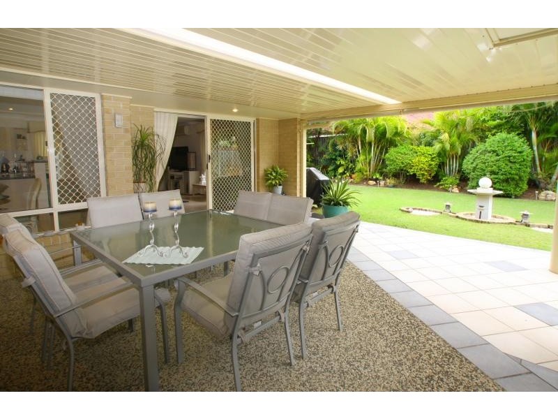 32 Olympus Drive, Robina QLD 4226