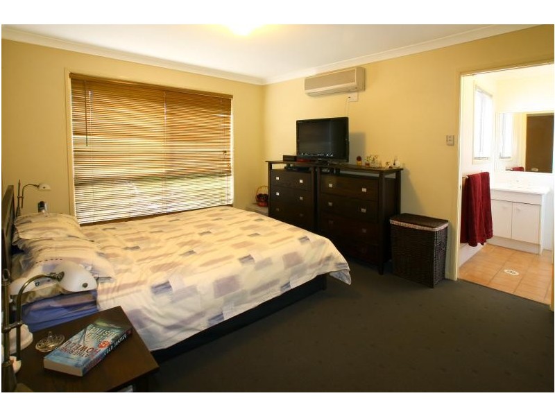 43 Inwood Circuit, Merrimac QLD 4226