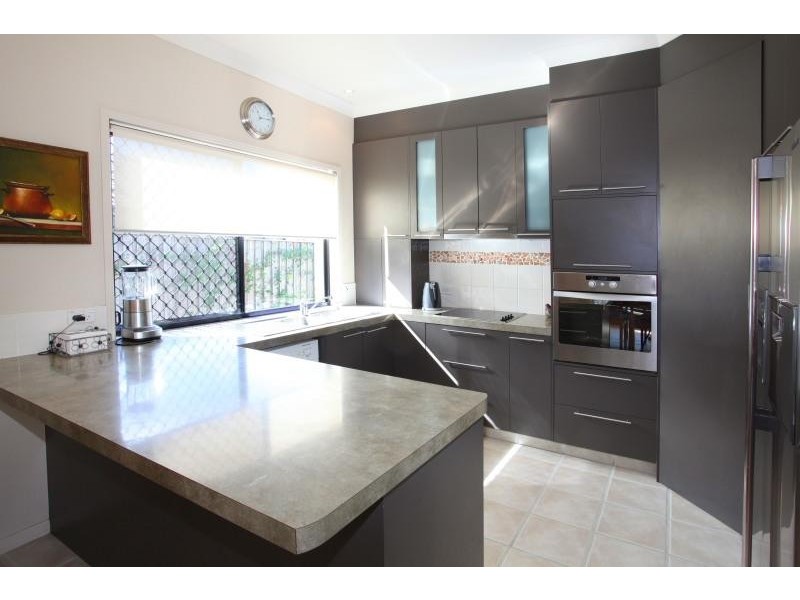 3 Morea Court, Varsity Lakes QLD 4227