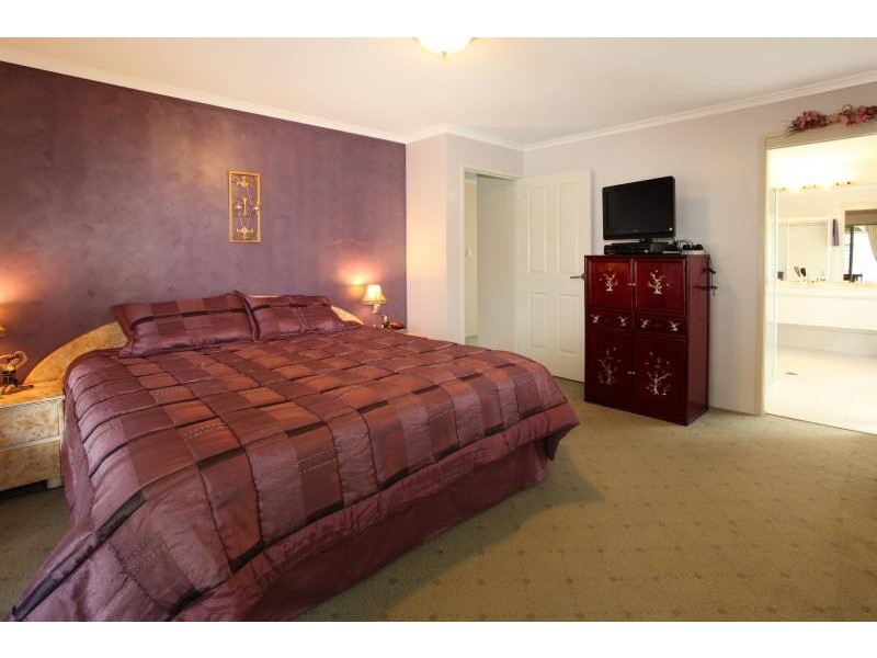 175 Ron Penhaligon Way, Robina QLD 4226