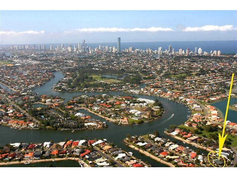 40 Cypress Drive, Broadbeach Waters QLD 4218