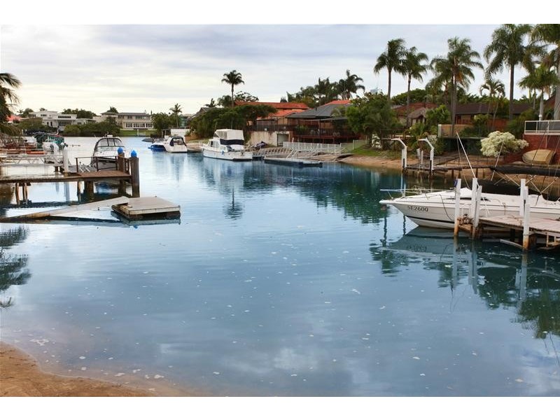 40 Cypress Drive, Broadbeach Waters QLD 4218