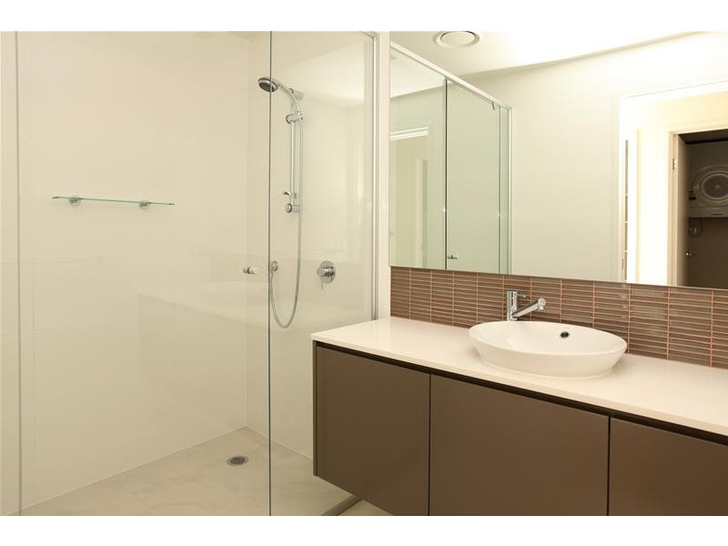 3039/3029 The Boulevard, Carrara QLD 4211