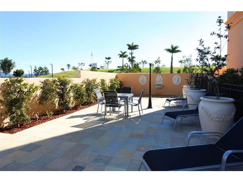 3039/3029 The Boulevard, Carrara QLD 4211